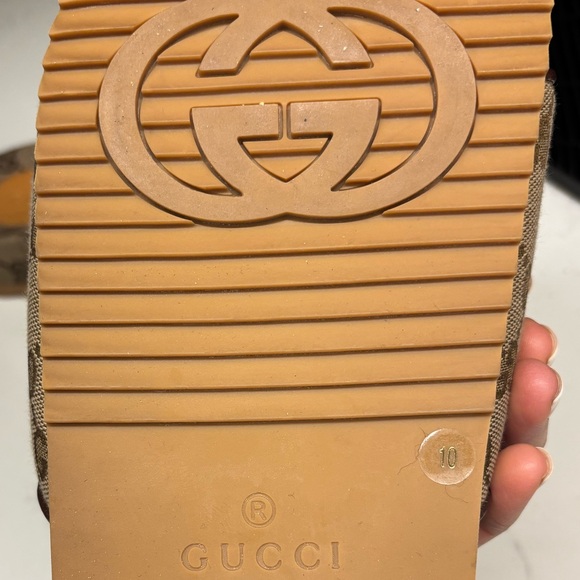 Gucci Slides US Size 10 Like New, Excellent Condition - Picture 6 of 12